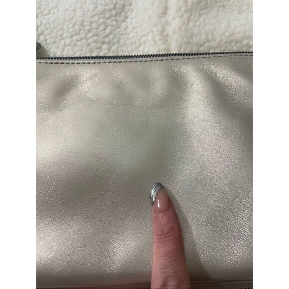 SOLD - Picture 4 of 7